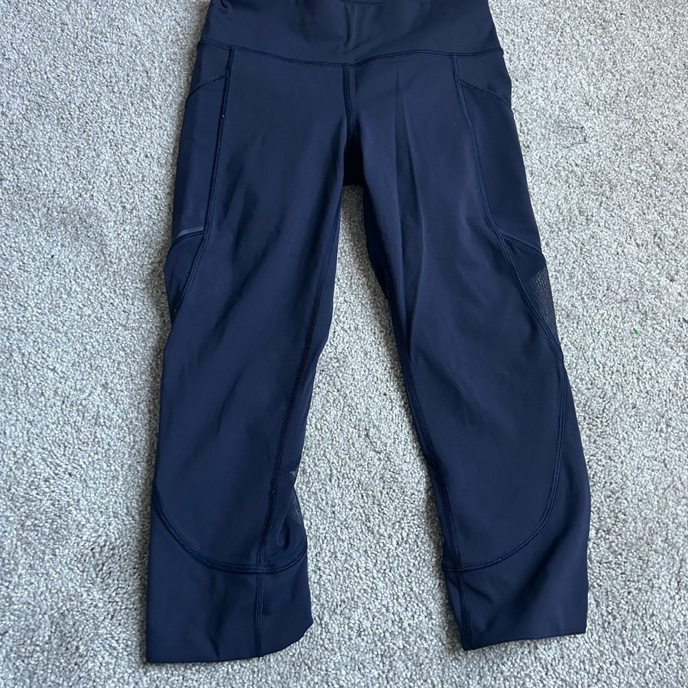 Lululemon 21’ leggings